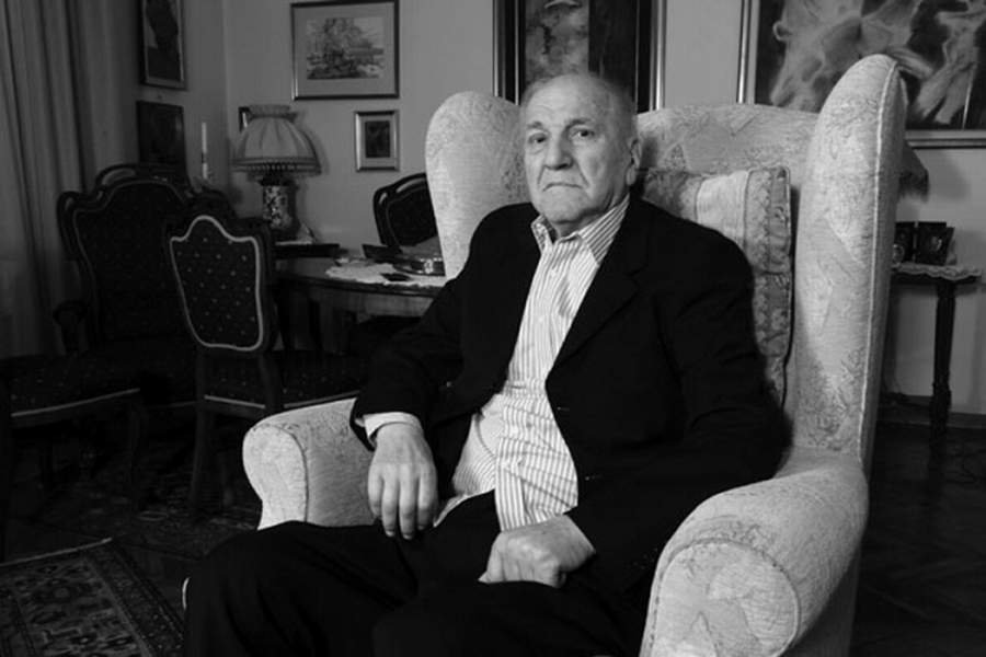 Preminuo Bata Živojinović