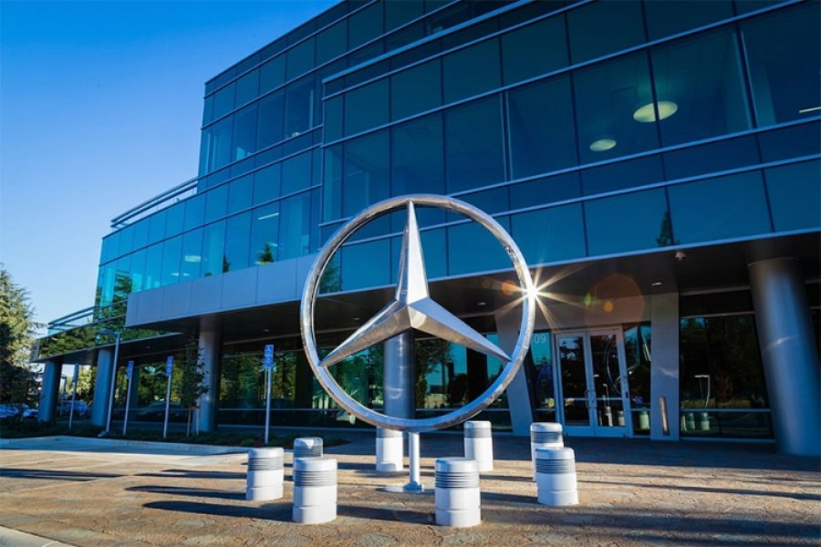 Mercedes zbog problema s anlaserom povlači 354.000 vozila