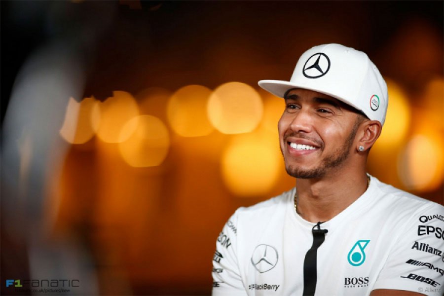 Hamilton starta prvi u Kini, oborio Šumaherov rekord