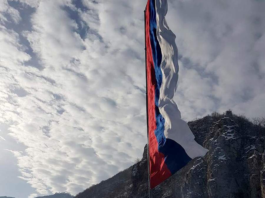 Najveća zastava Republike Srpske od sutra na Ravnoj Romaniji