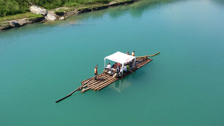Najneobičniji plovni objekti na rijeci Vrbas u Banjaluci