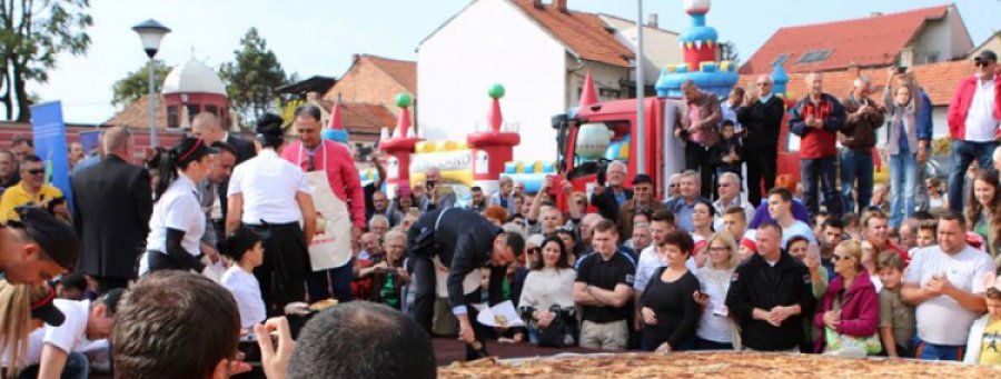 Tuzlanski burek u borbi za Ginisa