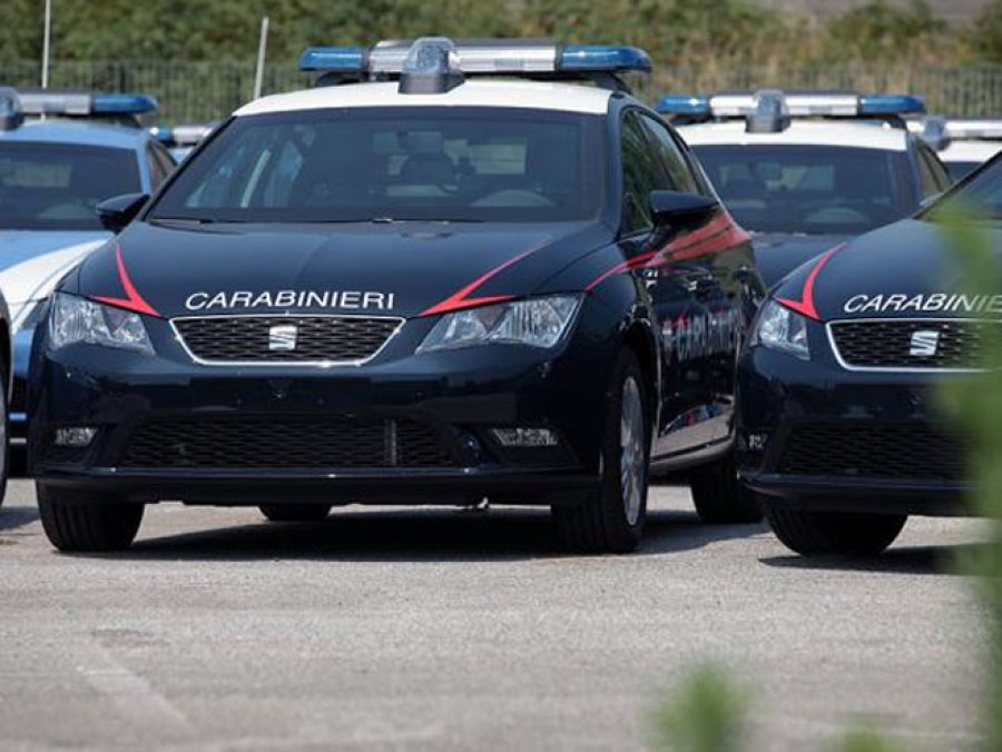 Policija u kancelarijama modne kuće "Guči"