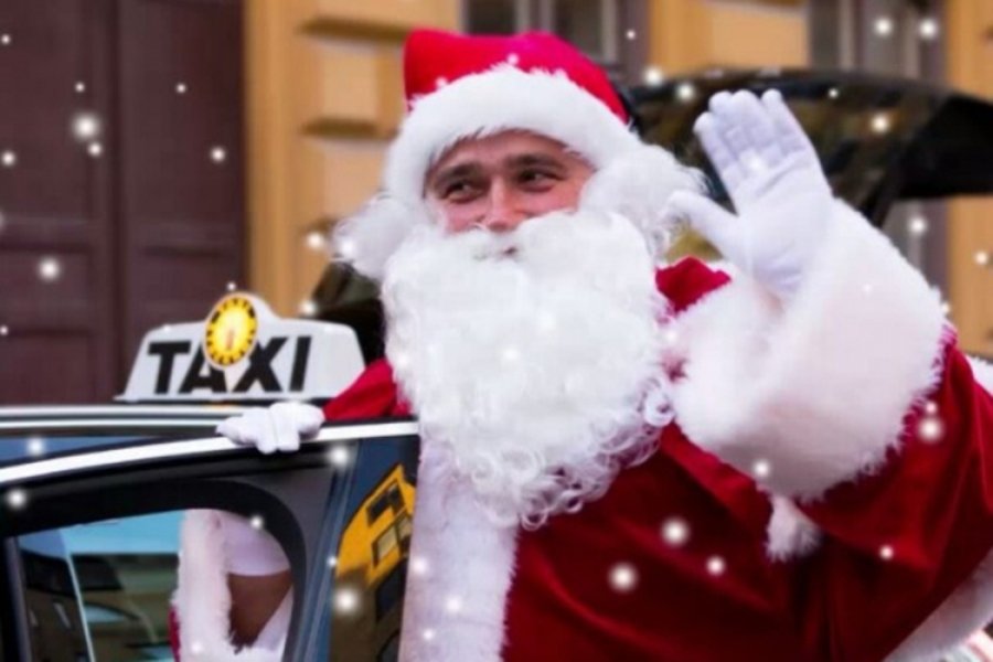 Švedski Djed Mraz je s Kosova i poklone dostavlja taksijem