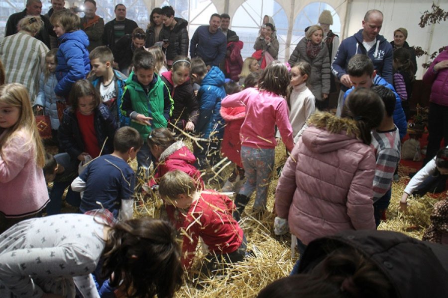 "Pijukanje" oduševilo najmlađe Banjalučane