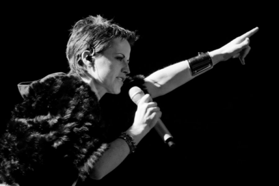 Iznenada preminula pjevačica grupe "The Cranberries"