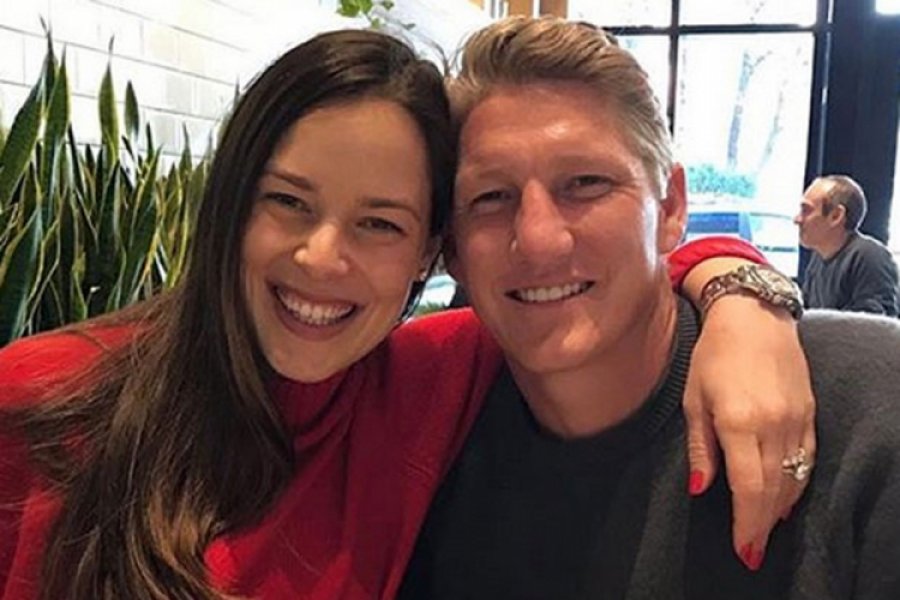 Ana Ivanović rodila sina