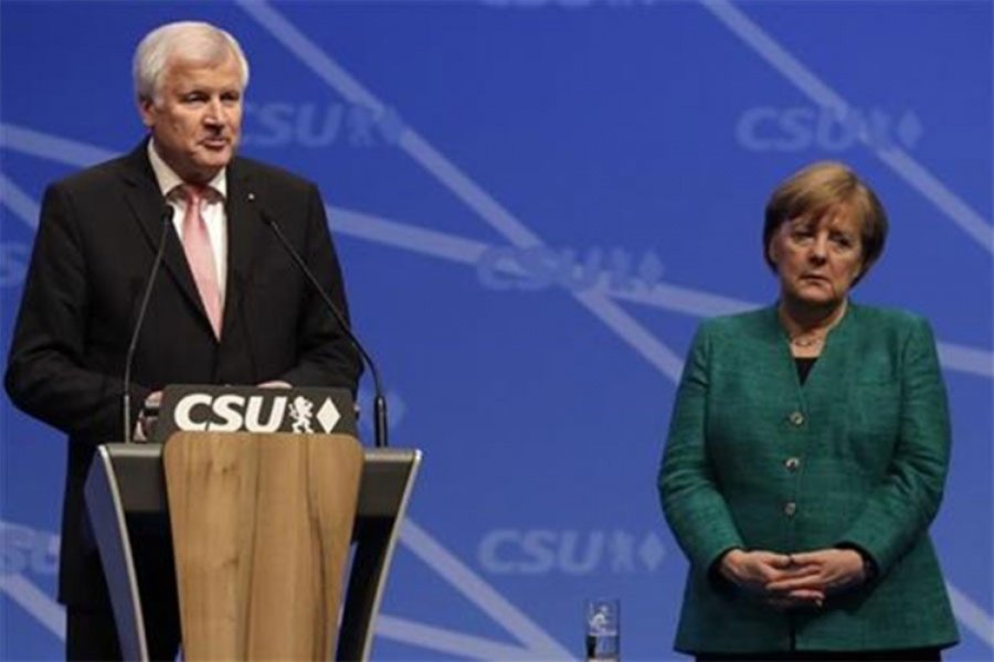 Merkelovoj dvije nedjelje da nađe evropsko rješenje za migrante