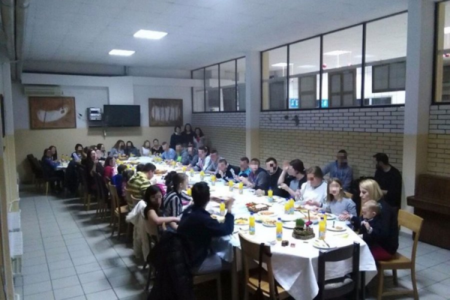 Praznična atmosfera u Domu "Rada Vranješević": Najveća porodica zajedno za Novu godinu