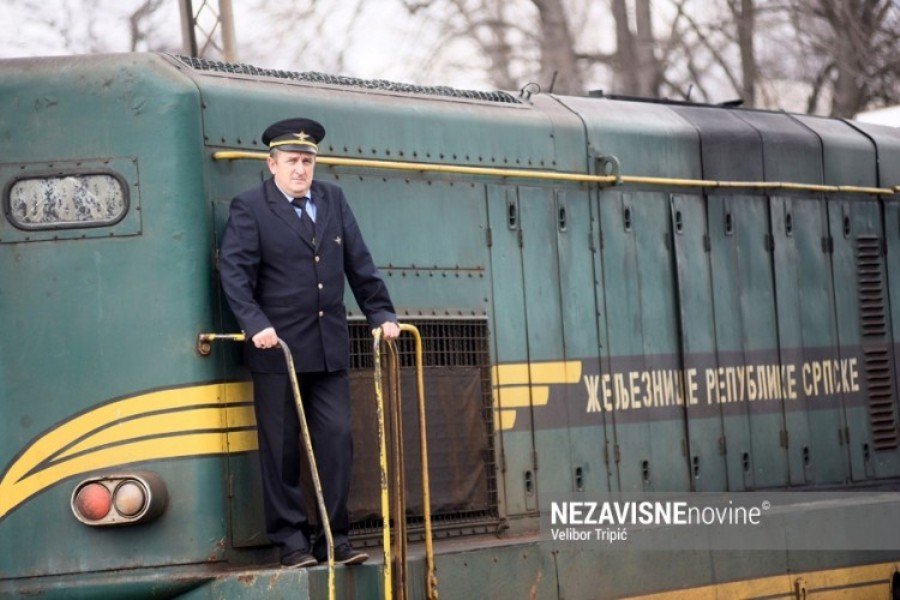 Svetislav Branković već dvije decenije ponosno kroti prugu