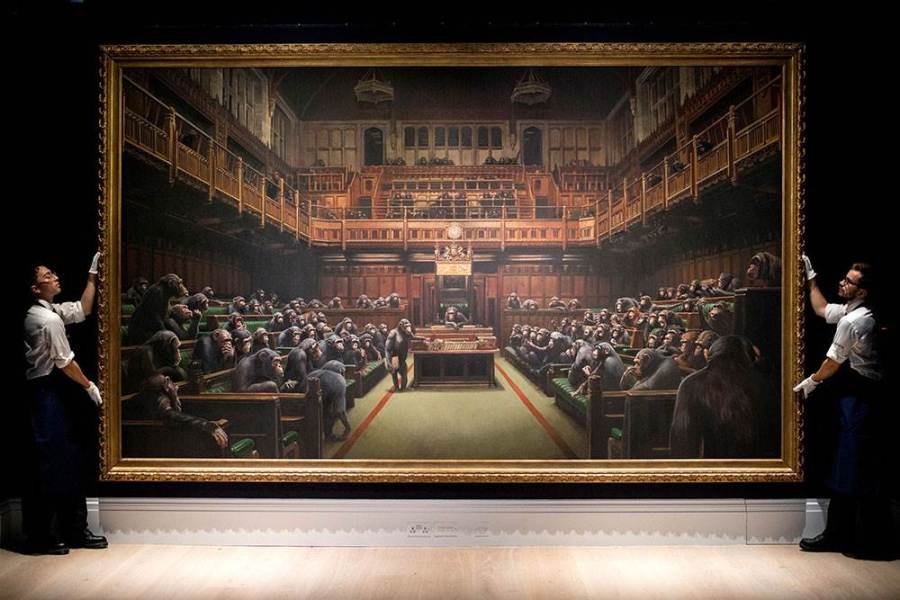 Banksyjeva slika parlamenta majmuna prodata za preko 11 miliona eura