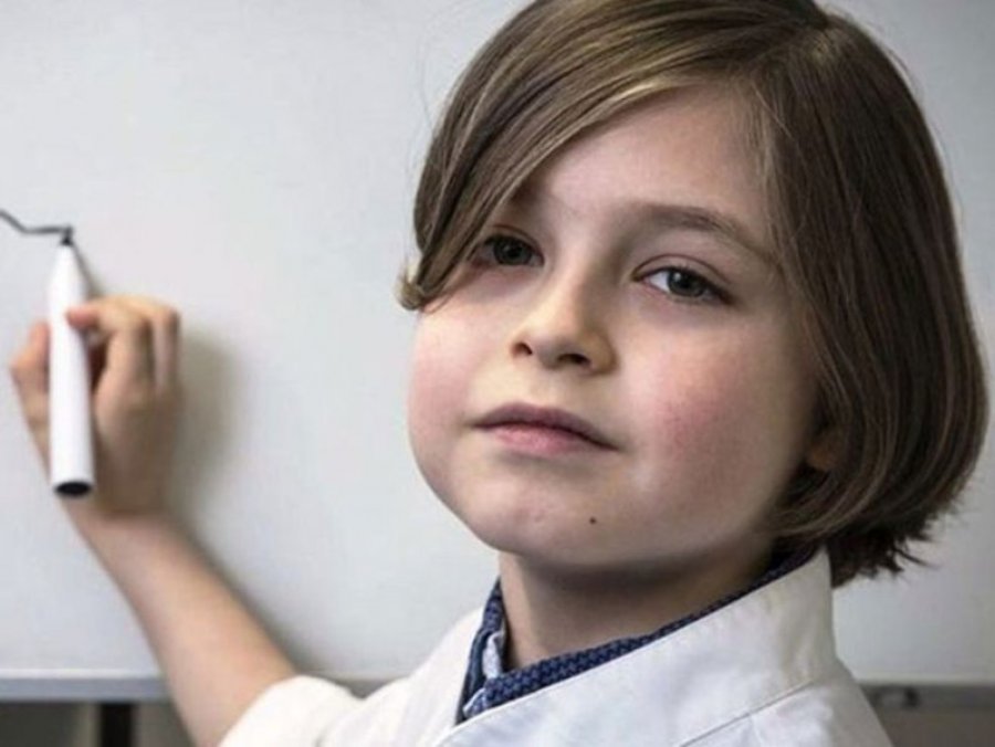 Čudo od djeteta: Najmlađi diplomac na svijetu ima samo devet godina