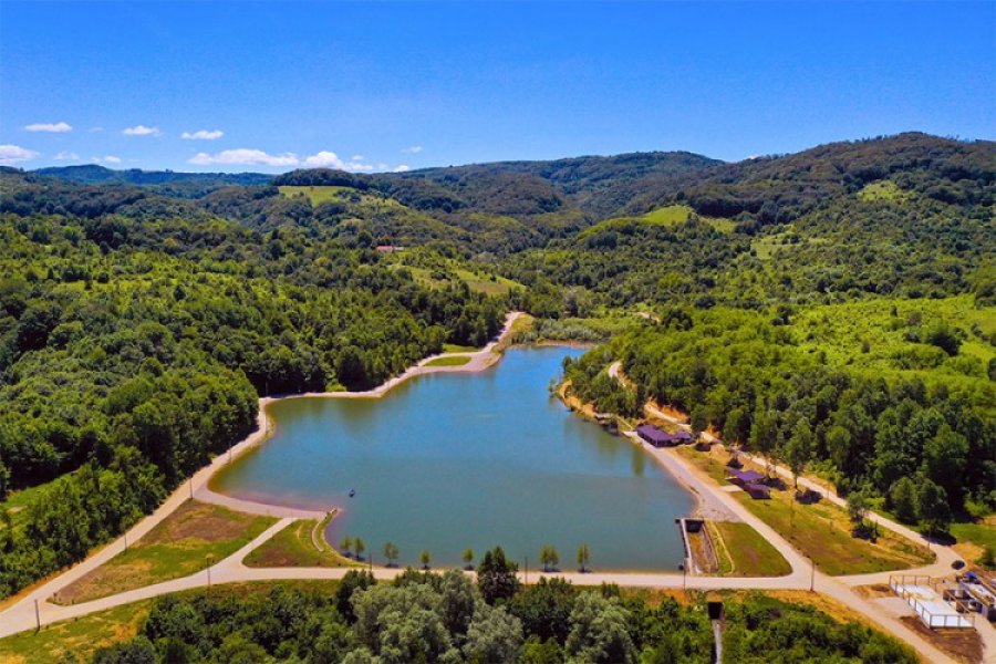 Vikendom uvedena autobuska linija za jezero na Manjači