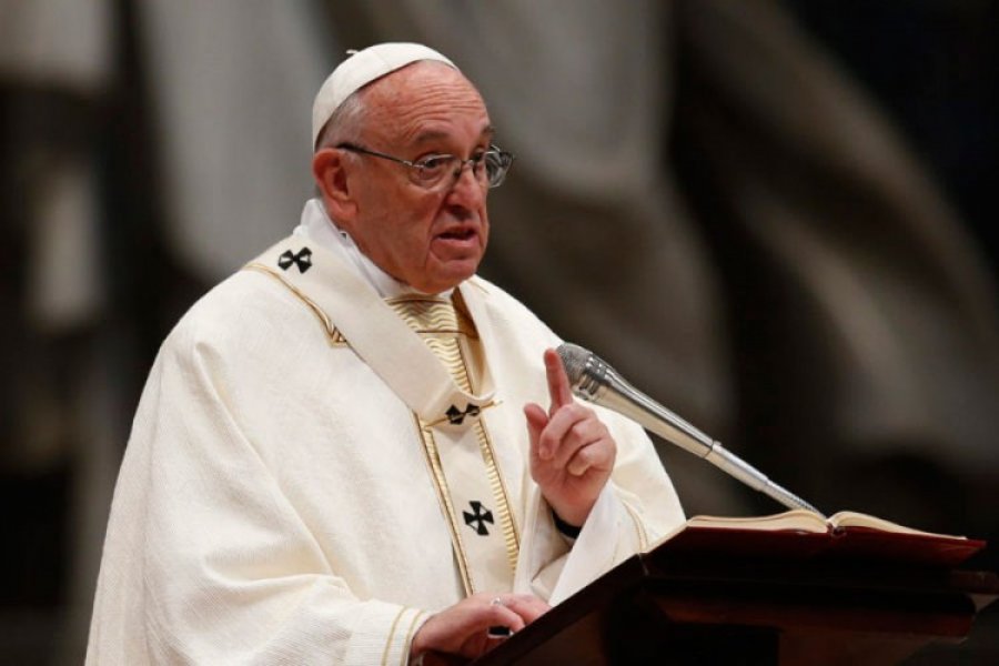 Papa Franjo: zaštititi homoseksualce zakonima o istopolnim brakovima