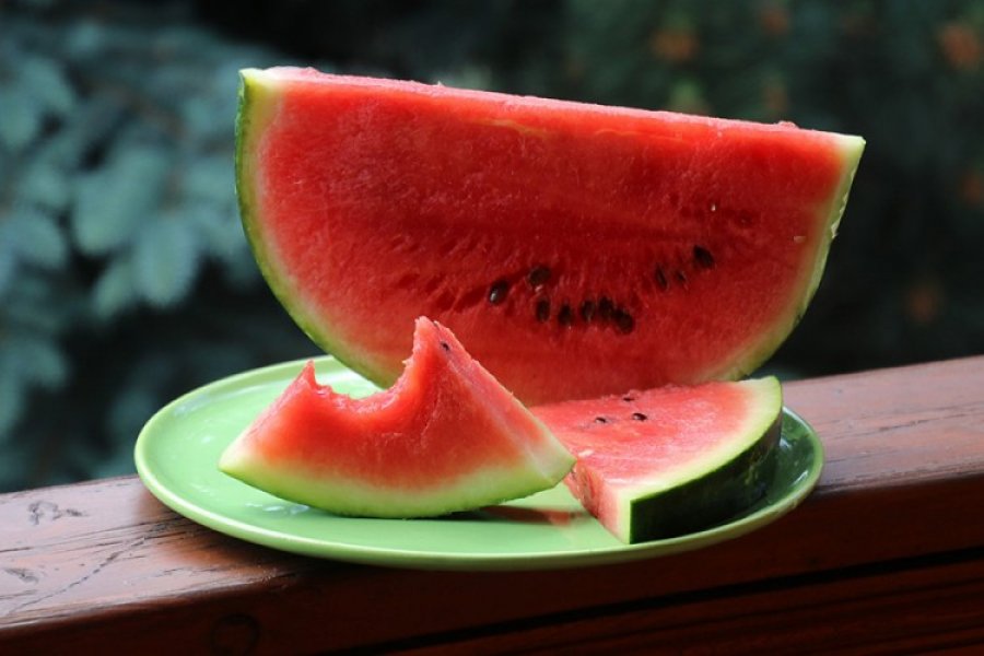 Pet dobrih razloga da jedemo lubenicu