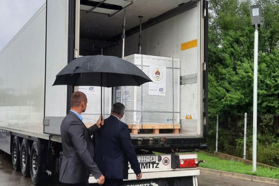 U Srpsku stiglo 290.000 vakcina protiv virusa korona