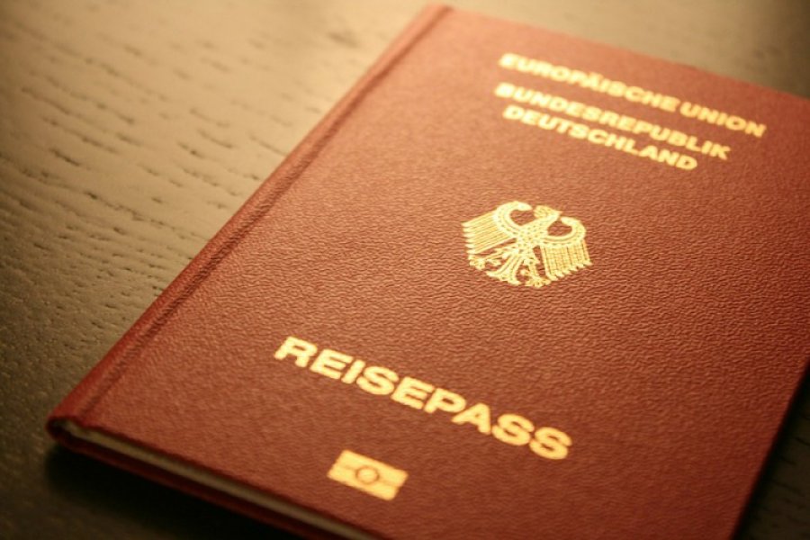 DW: Uskoro dvojno državljanstvo BiH i Njemačke?