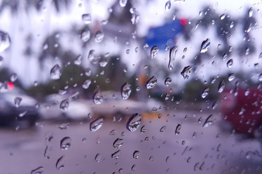 Očekuje se svježije vrijeme uz povremenu slabu kišu