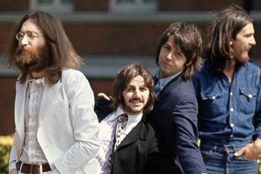 The Beatles imaju "novi" top 10 singl na britanskim top listama