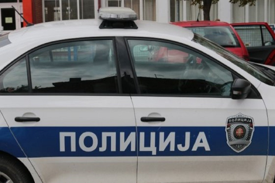 Djeca na Voždovcu ukrala BMW, pa bježala od policije