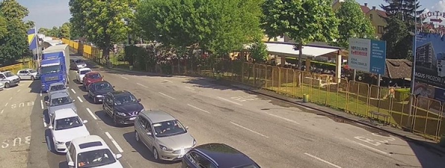 Počele gužve na graničnim prelazima BiH
