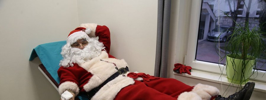 Djed Mraz prvi davalac krvi u Trebinju