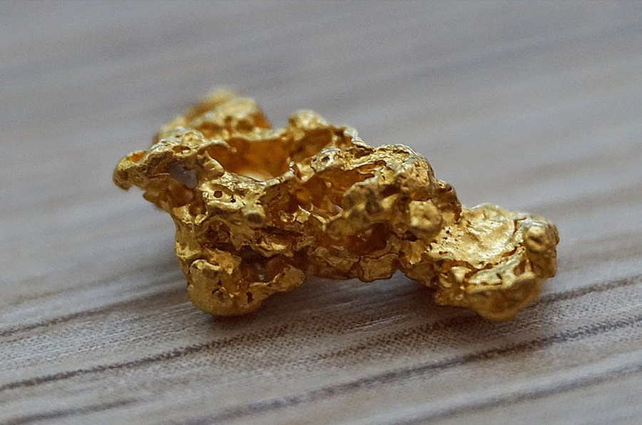 Kopač amater pronašao najveći grumen zlata u Engleskoj