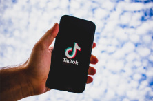 Amerika usvojila zakon kojim se zabranjuje TikTok, Kini dat rok od devet mjeseci da ga proda
