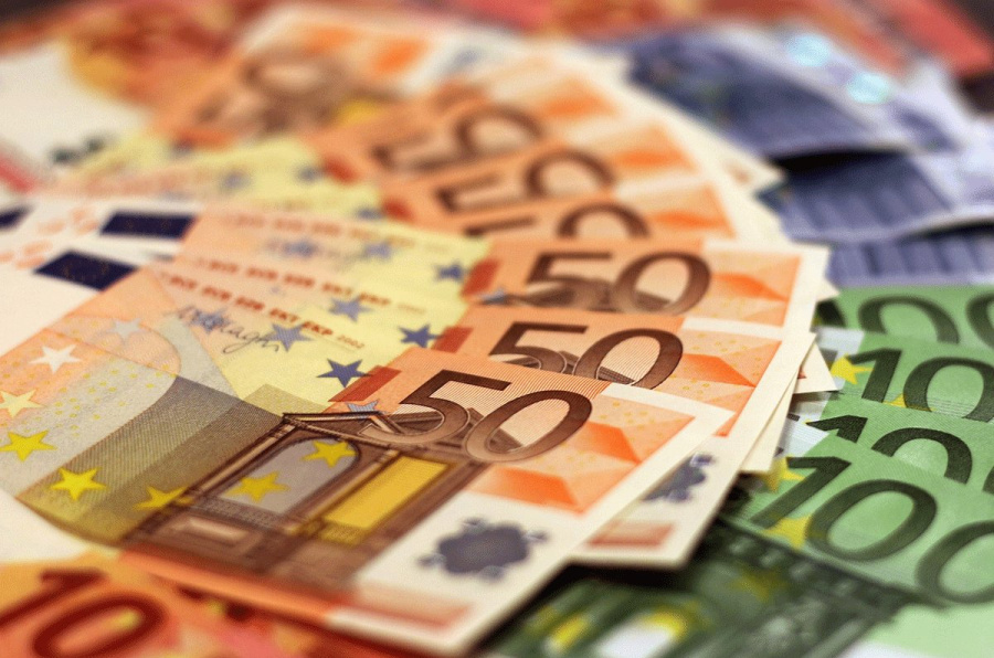 Povlače se stare novčanice od 50 evra
