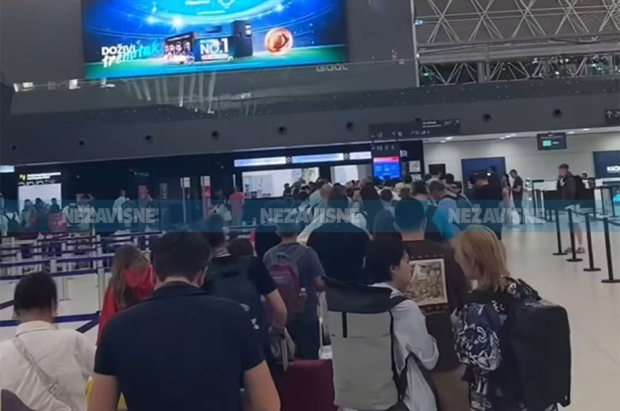 Banjalučani zaglavljeni na aerodromu u Zagrebu: Čekali deset sati, pa im let otkazan