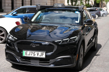 Uber u Londonu uvodi robot taksije: Evo kako će izgledati vožnja